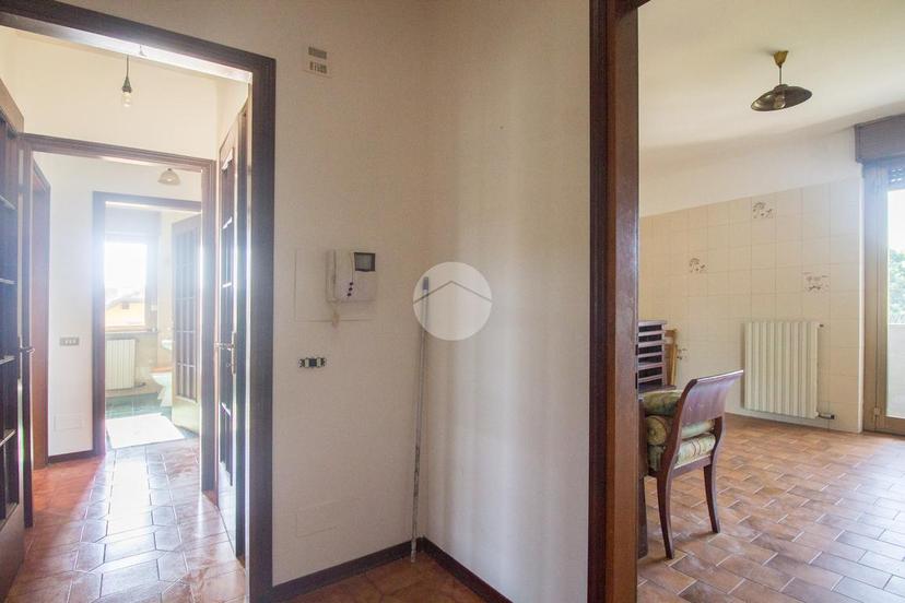 Trilocale in Via Antonio Canova 30, Garbagnate Milanese — foto 5 di 5