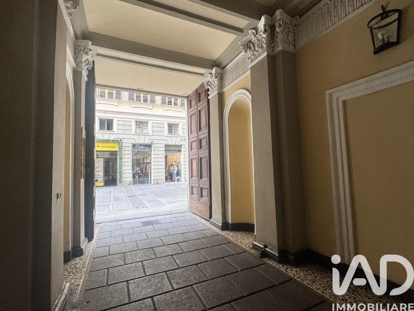 Trilocale in Via Carlo Alberto 43, Torino
