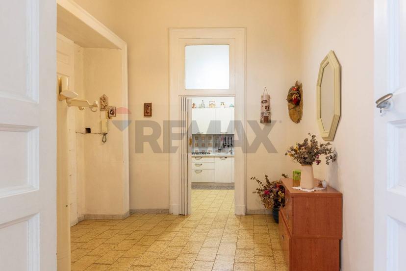 Appartamento in Corso Resina 11, Ercolano