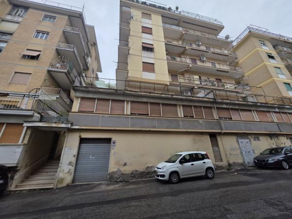 Trilocale in Via Adolfo Scalpelli 29, Tivoli