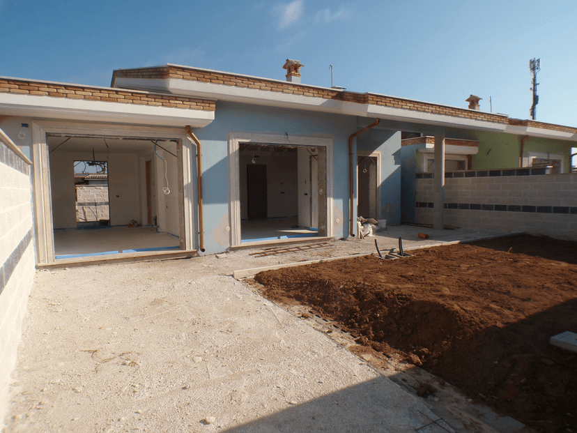 Villa in Via Maria Grazia, Anzio