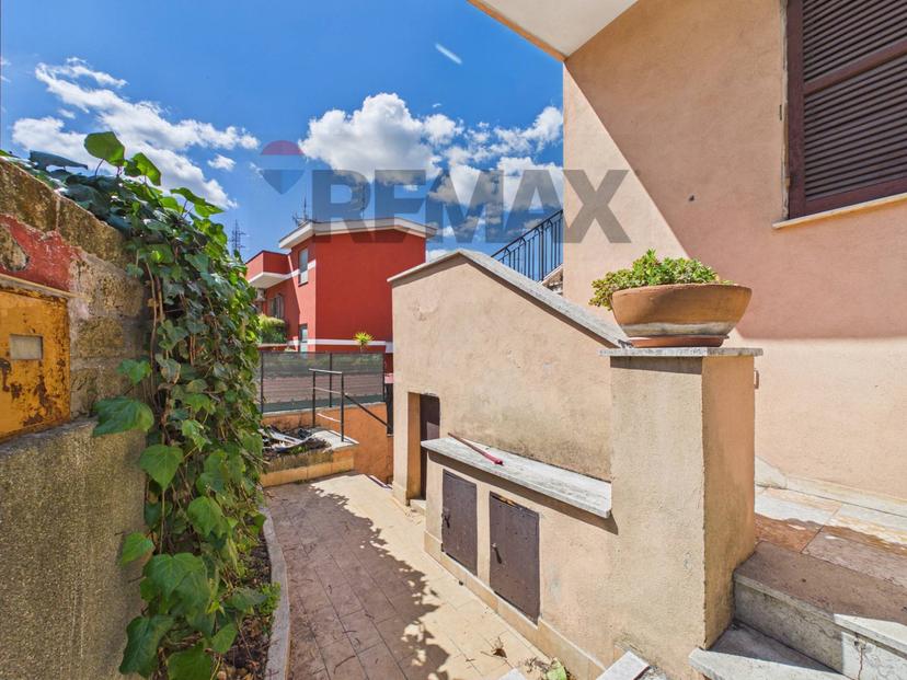 Trilocale in Via Raffaele Filamondo 2, Roma