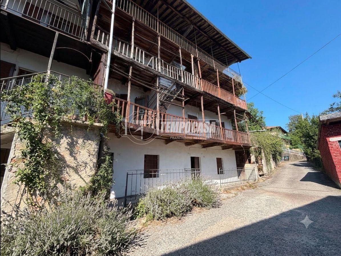 Casa indipendente in Case Ferrando 47/Case Min, Rocca Canavese