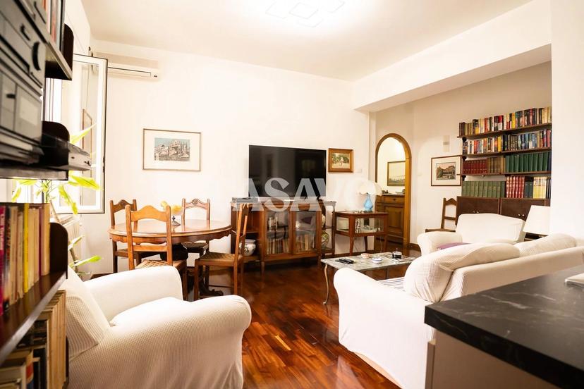 Trilocale in Via Alessandro Manzoni 26a, Napoli