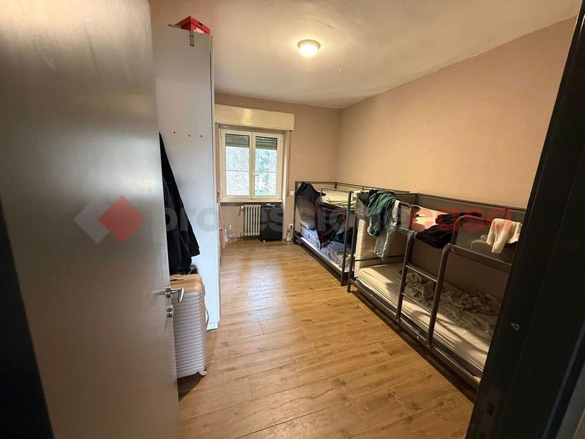 Trilocale in Viale Friuli 24, Cinisello Balsamo