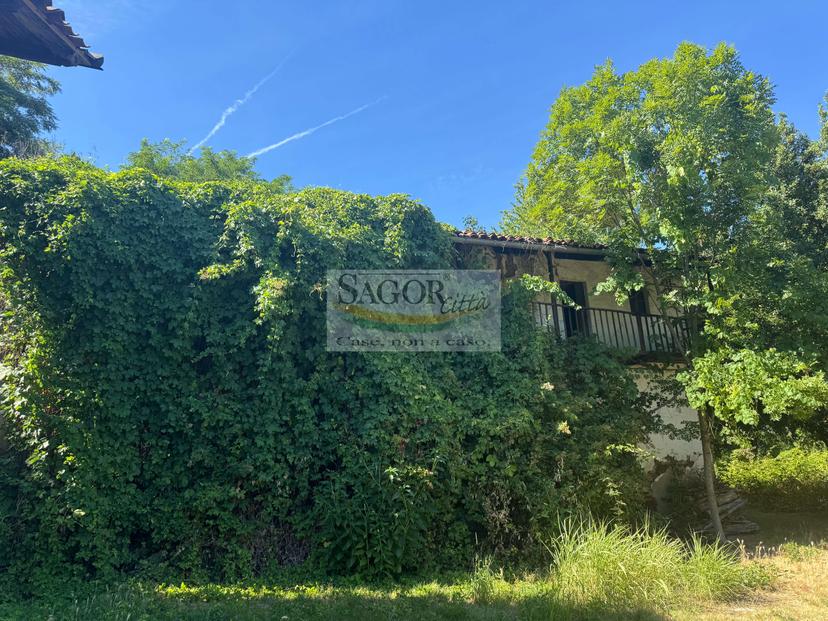 Rustico in Via Costagrande, Pinerolo