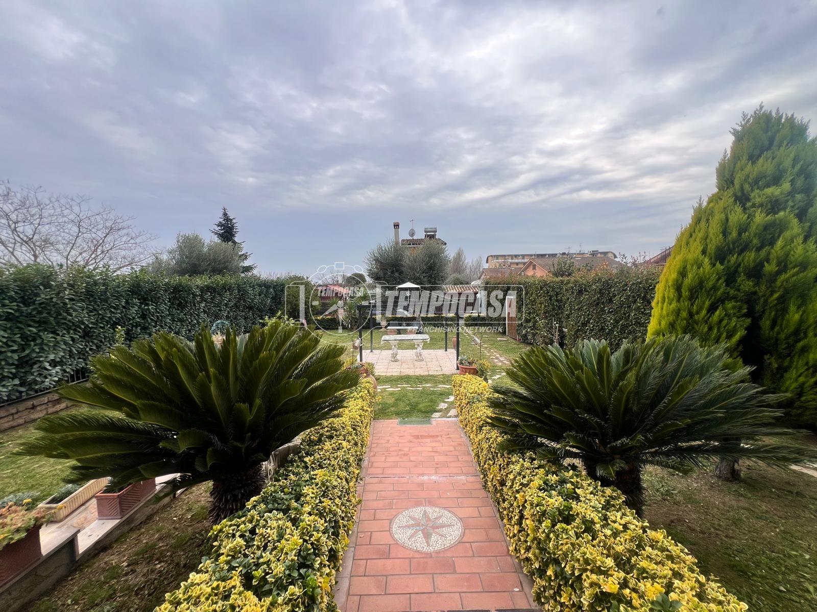 Villa in Via Scoranello, Capena