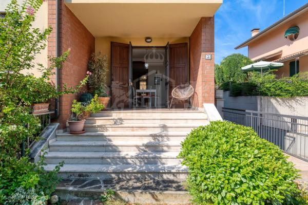 Villa bifamiliare in Via Anselmo Marabini 3, Dozza
