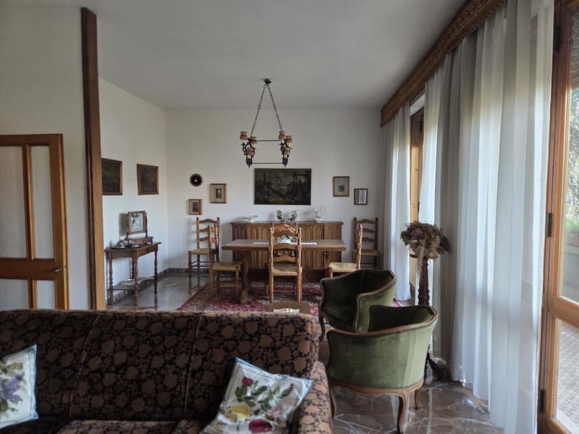 Appartamento in Via Siena, Firenze