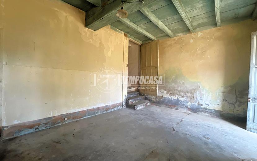 Rustico in Via Sant'Anna 25, Cavour — foto 3 di 5