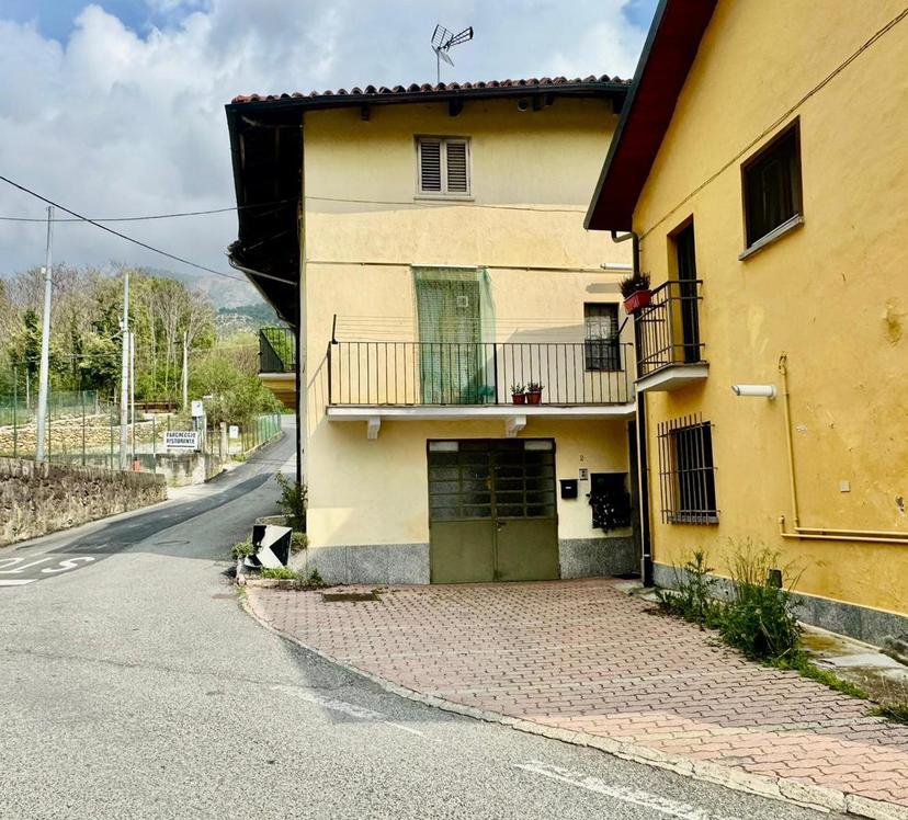 Terratetto unifamiliare in Via Mulino, Val della Torre — foto 2 di 5