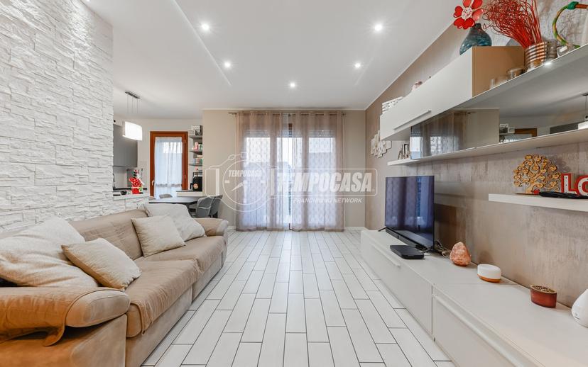 Trilocale in Via Cascina fra di Sesto 4, Segrate