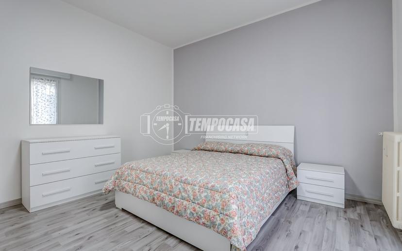 Trilocale in Piazza San Maurizio 13, Cuggiono — foto 3 di 5