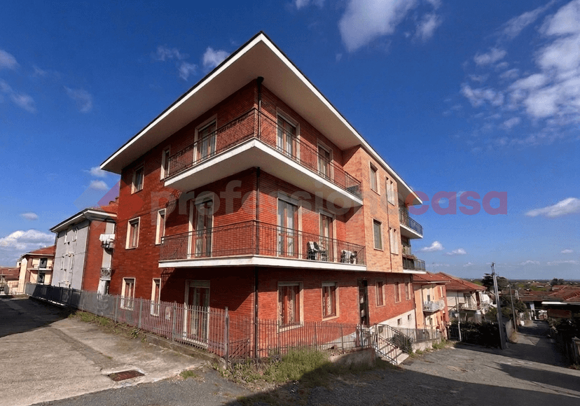 Trilocale in Via Antonelli , Piossasco — foto 3 di 5