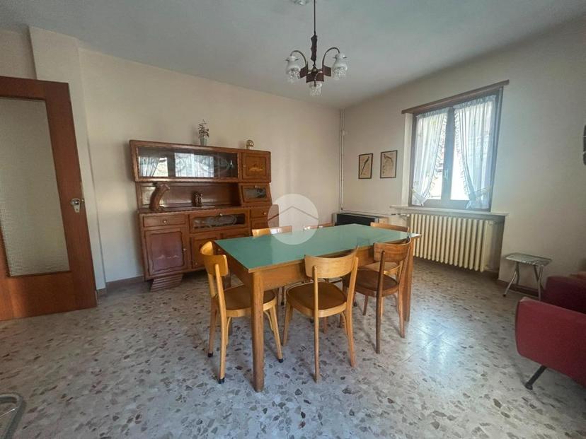 Trilocale in Via Roma 87, Locana