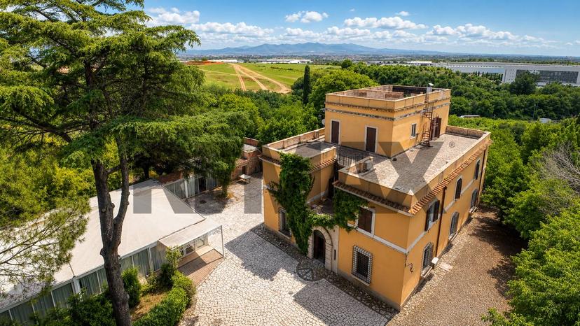 Villa in Via Tiburtina Valeria 254, Guidonia Montecelio — foto 3 di 5