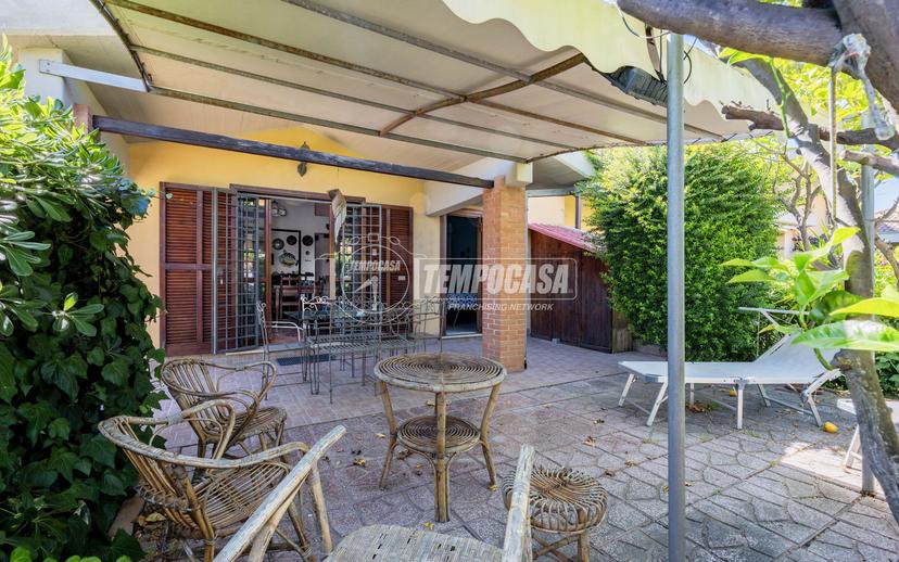 Villa in Via dei Pesci 13, Ladispoli — foto 4 di 5