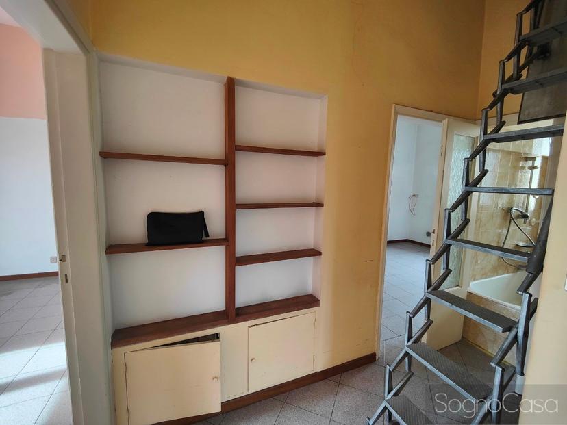 Trilocale in Via Lungo l'Affrico, Firenze