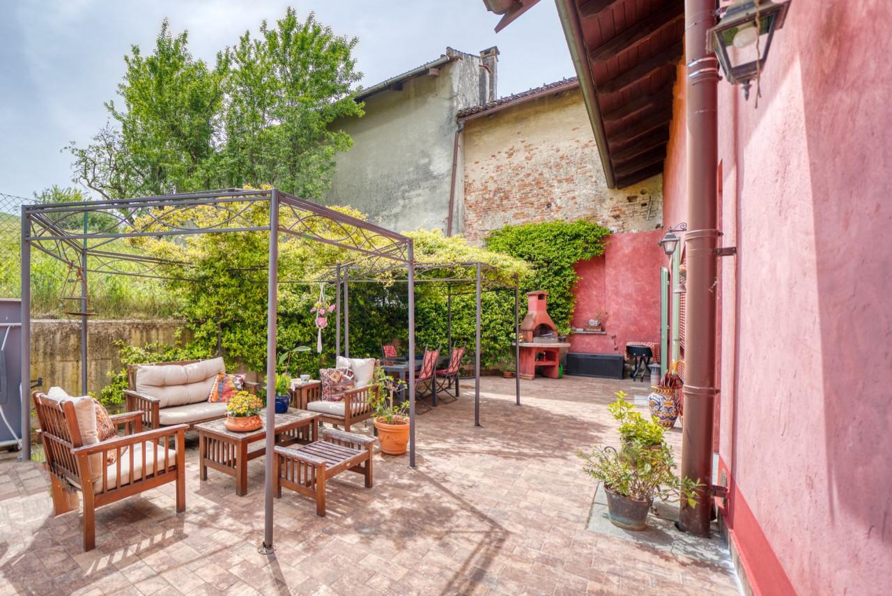 Casale in Via San Giacinto, Pino Torinese