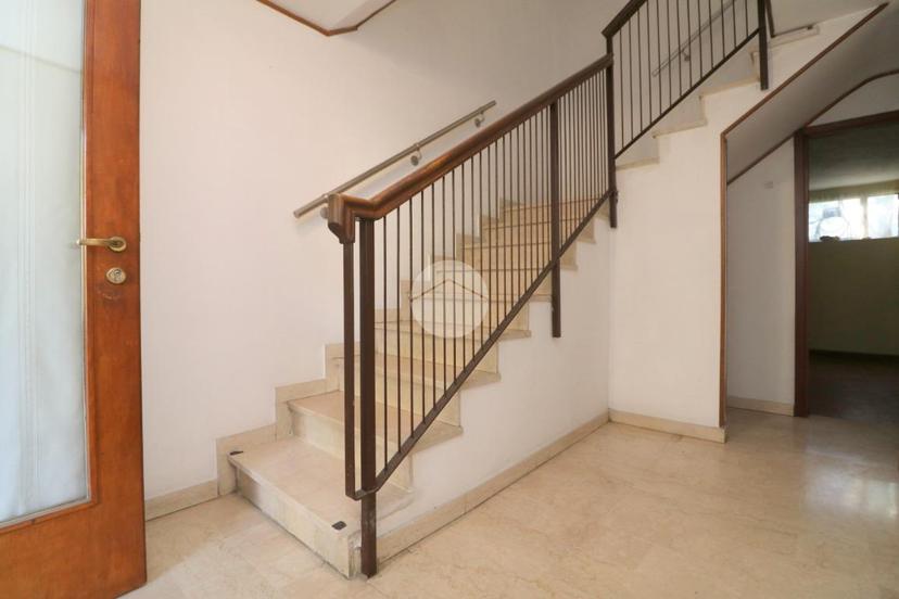 Villa a schiera in Via Giovanni Verga 5, Rho — foto 2 di 5