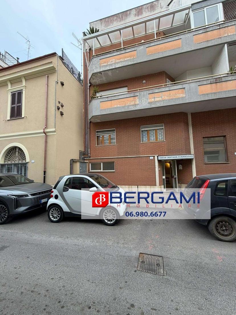 Quadrilocale in Via Monte Nero 5, Nettuno