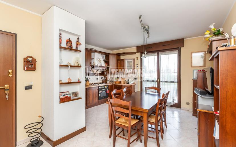 Trilocale in Via Ronchi 42, San Mauro Torinese — foto 2 di 5