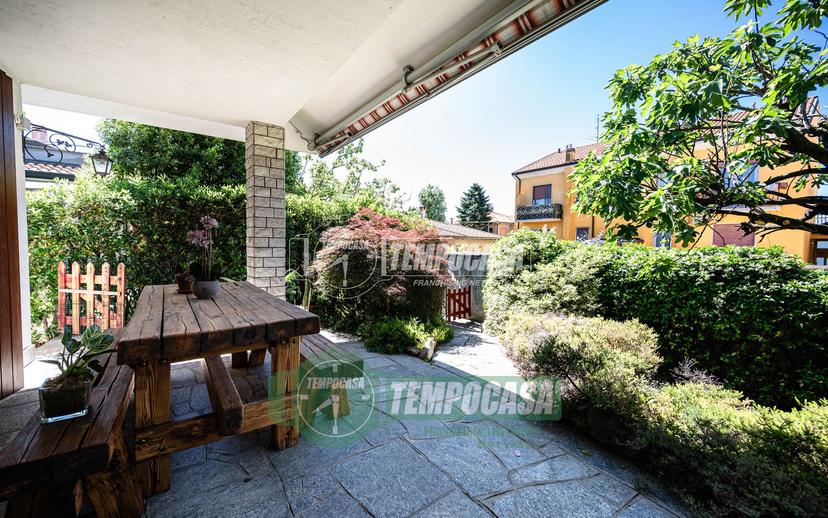 Villa in Via Bassano del Grappa 1, Nerviano — foto 2 di 5