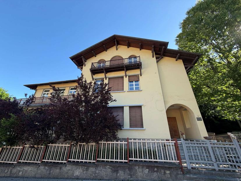 Villa in Viale Agnelli  14, Villar Perosa — foto 2 di 5