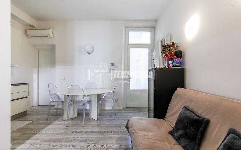 Trilocale in Via Carmagnola 15, Milano