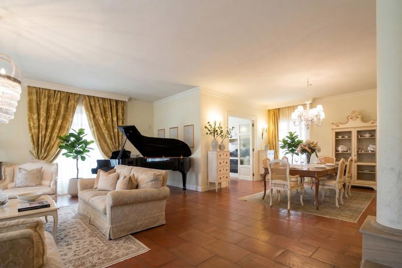 Villa a schiera in Viale Carlo Marx 44, Castelfiorentino
