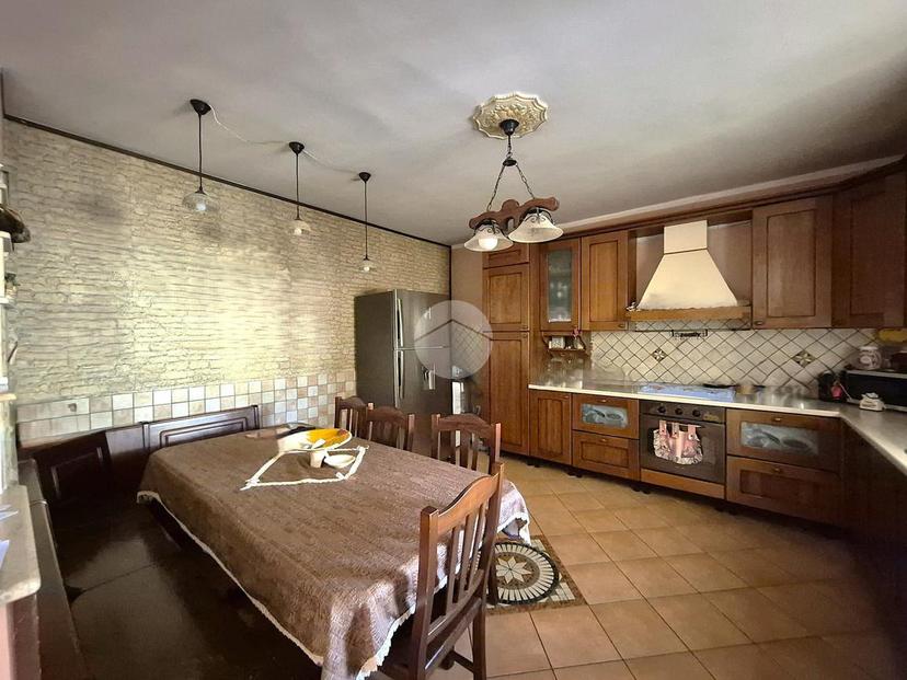 Trilocale in Corso Umberto I 392, Casalnuovo di Napoli — foto 4 di 5