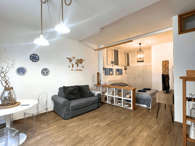 Monolocale in Via San Filippo 23, Napoli