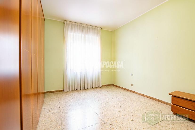 Trilocale in Via San Carlo 5, Senago