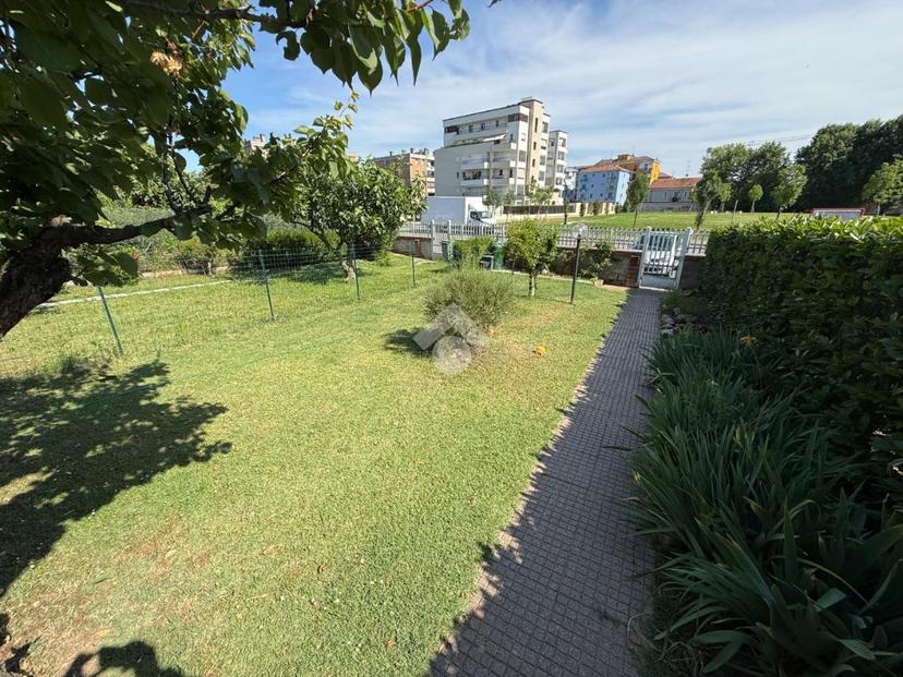Villa a schiera in Via Salvo d'Acquisto 16, Paullo — foto 2 di 5