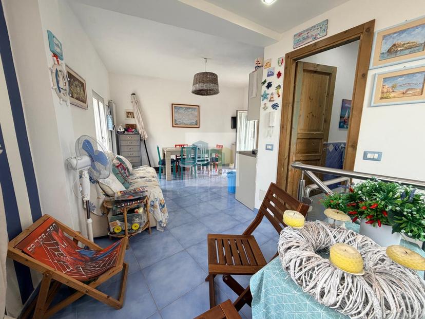 Casa indipendente in Piazza San Pasquale, Casamicciola Terme — foto 2 di 5