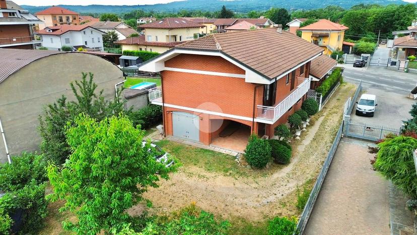Casa indipendente in Via Moncenisio 196, Avigliana — foto 2 di 5