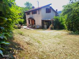 Villa, Lauriano