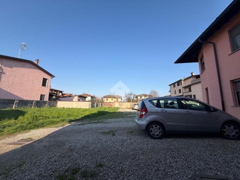 Trilocale in Via Gian Paolo Annoni 31, Motta Visconti — foto 3 di 5