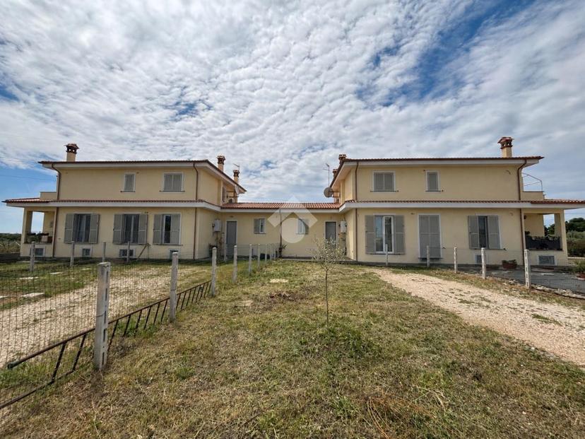 Villa a schiera in Via Scassati 2, Lanuvio — foto 4 di 5