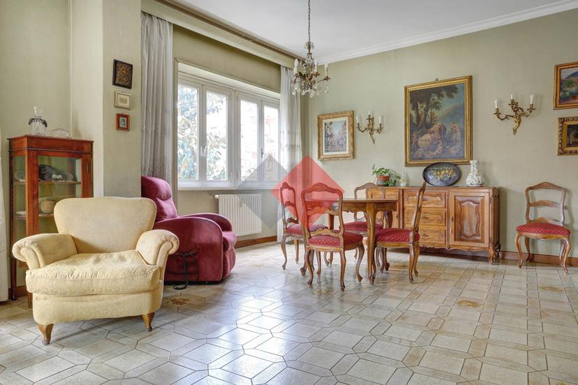 Appartamento in Via Emilio De Marchi  34, Roma