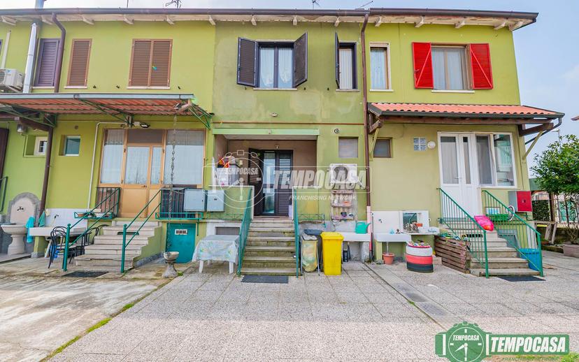 Trilocale in Via Mirandola, Cerro al Lambro — foto 4 di 5