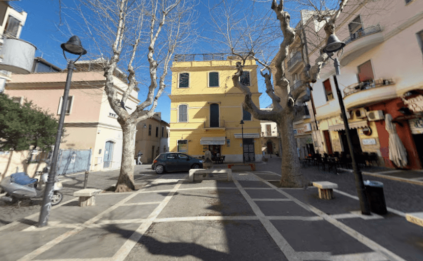 Trilocale in Piazza del Mercato, Nettuno