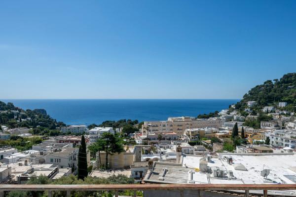 Attico, Capri