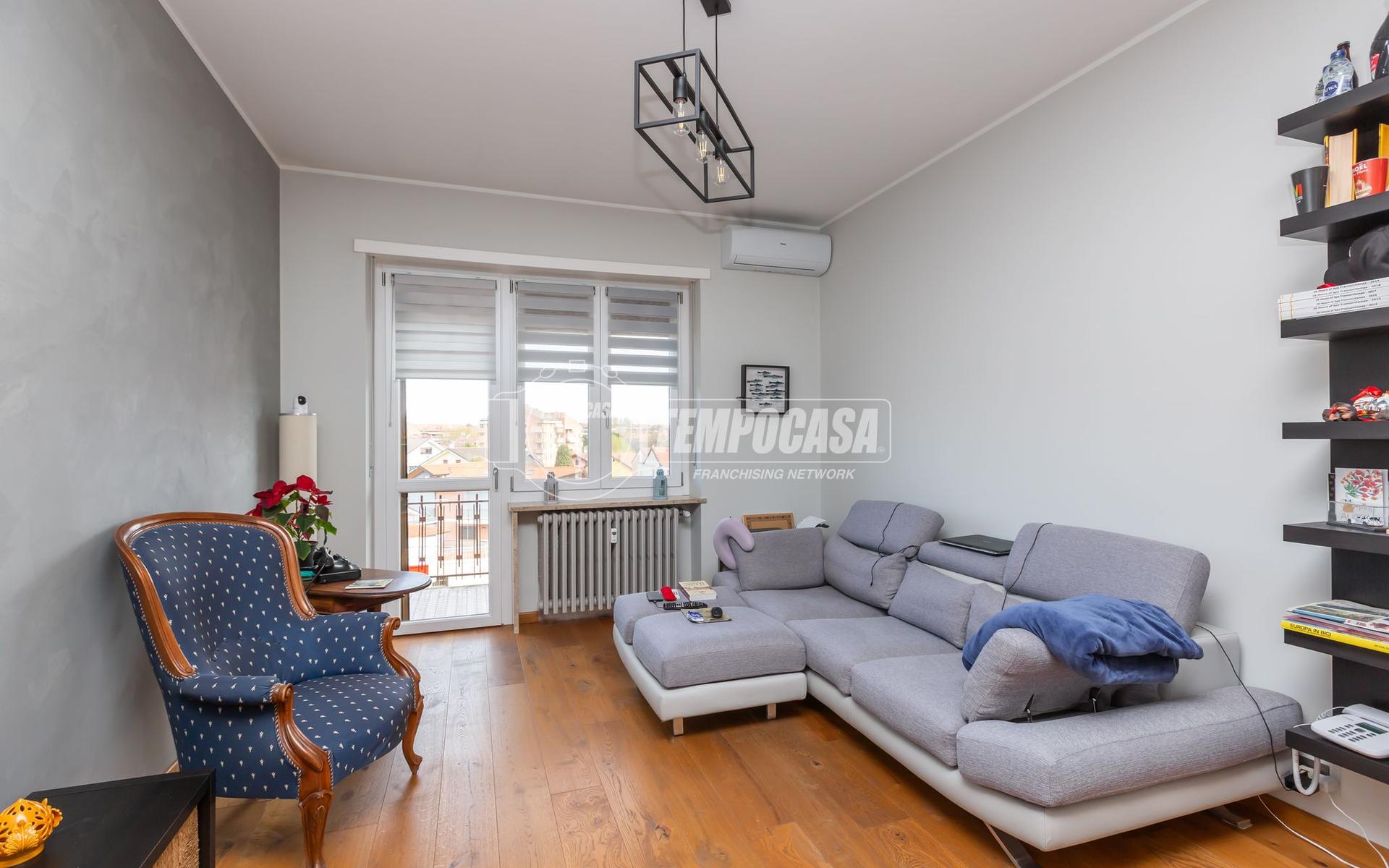 Trilocale in Via Roma 93, San Mauro Torinese