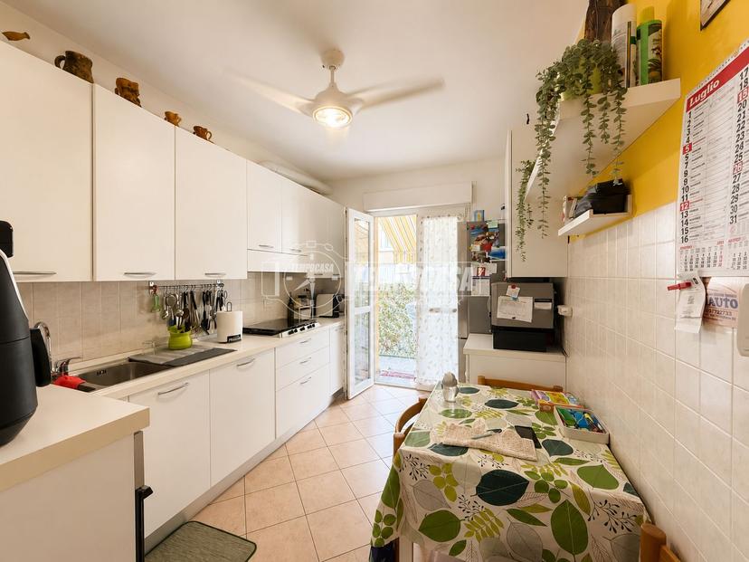 Villa, Pieve Emanuele — foto 3 di 5