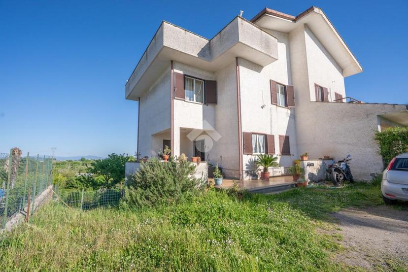Villa in Via Romana 63, Magliano Romano