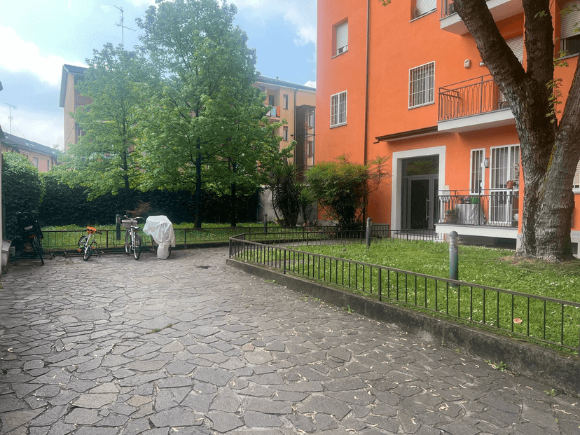 Trilocale in Via Mosè Bianchi 5, Cernusco sul Naviglio