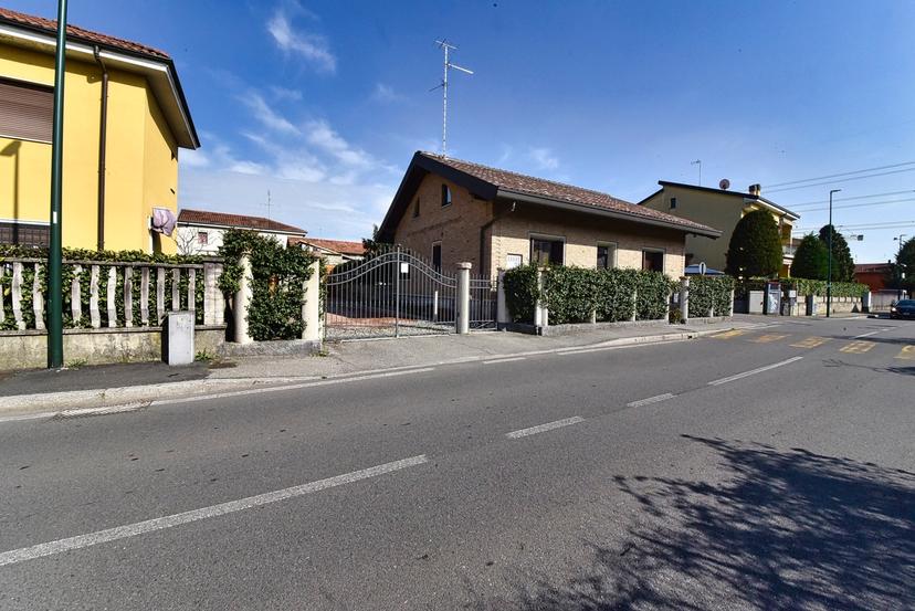 Villa in Via San Martino 58, Paderno Dugnano — foto 2 di 5