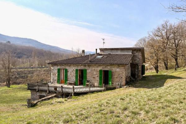 Sasso in Via Molinaccio 53, Gaggio Montano