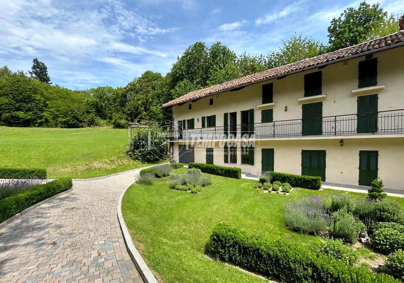 Villa in Borgata Cordero 7, Trana